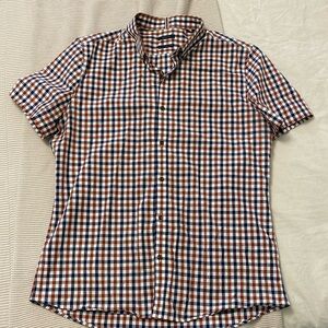 RW&CO. Button down short sleeve shirt XL